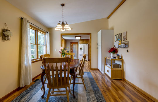 12701 Ayres Hwy Int-9