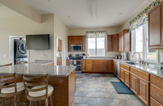 15724 Grass Lake Rd Int-17