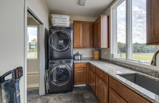 15724 Grass Lake Rd Int-21