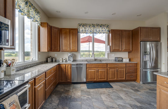 15724 Grass Lake Rd Int-22