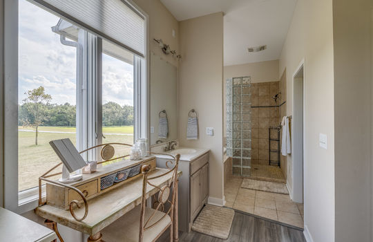 15724 Grass Lake Rd Int-30