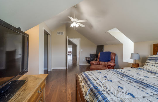 15724 Grass Lake Rd Int-47