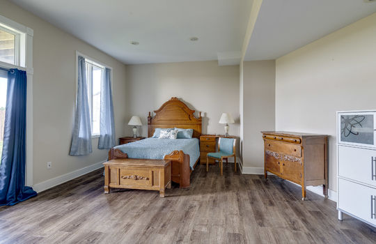 15724 Grass Lake Rd Int-51