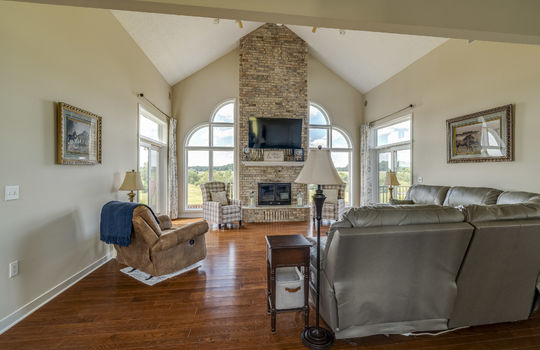 15724 Grass Lake Rd Int-6