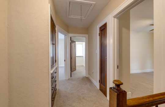 1702 Copley Dr Int-17