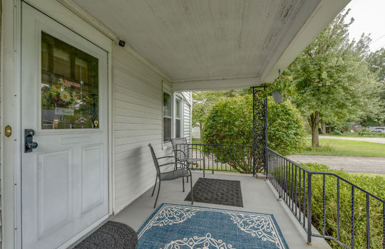 1702 Copley Dr Int-2