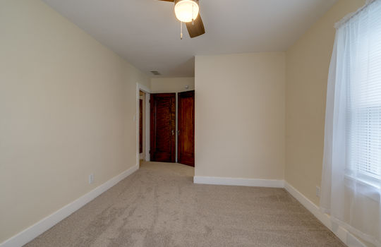 1702 Copley Dr Int-22