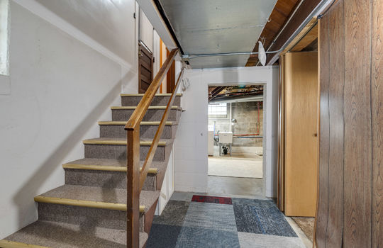 1702 Copley Dr Int-28