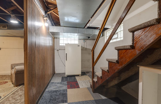 1702 Copley Dr Int-29