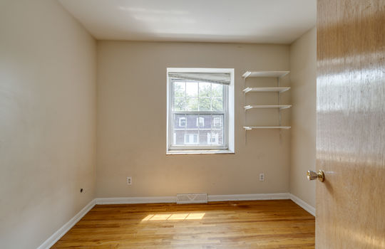 3217 Glanzman Road, Unit 36 Int-13