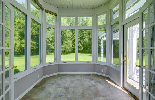 3600 W Erie Rd Int-12