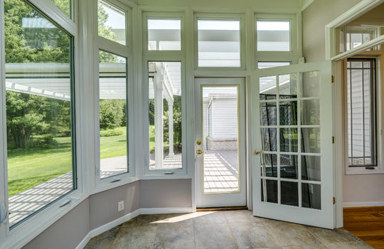 3600 W Erie Rd Int-14