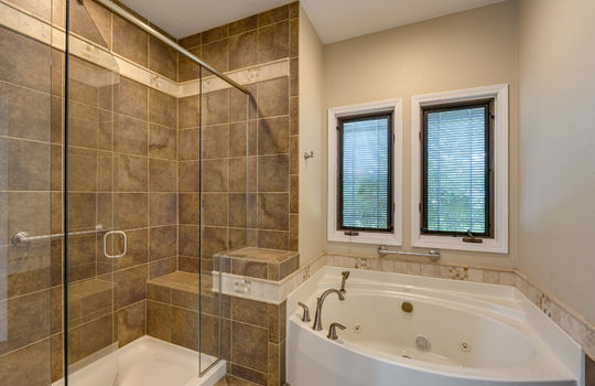 3600 W Erie Rd Int-26