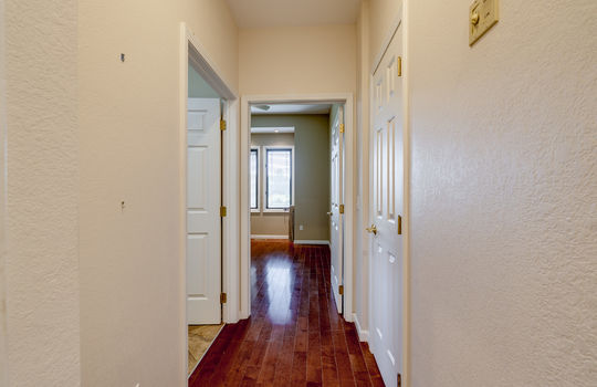 3600 W Erie Rd Int-33