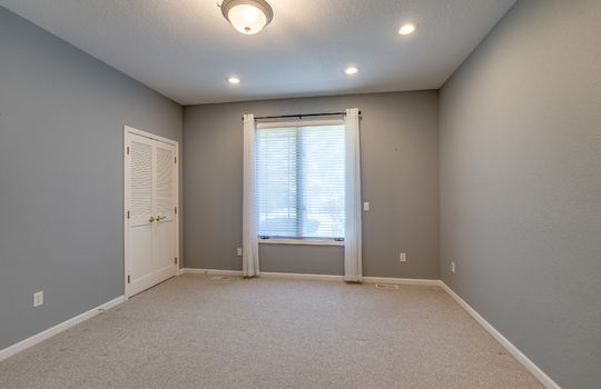 3600 W Erie Rd Int-38