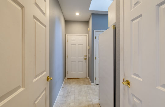 3600 W Erie Rd Int-44