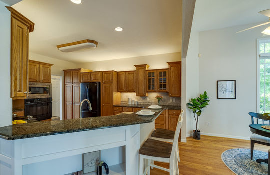 3600 W Erie Rd Int-6