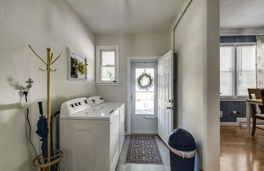 4746 Hannaford Dr Int-12