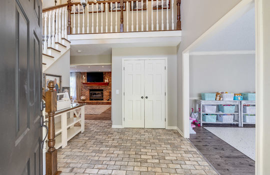 5024 Hunters Green Dr Int-1