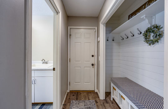 5024 Hunters Green Dr Int-21