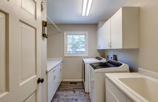 5024 Hunters Green Dr Int-22