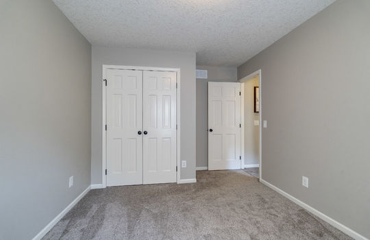 5024 Hunters Green Dr Int-25