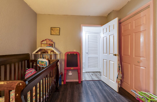 5816 Buchanan Int-15