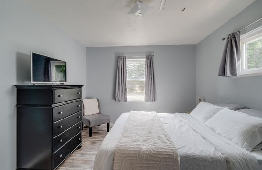 1148 Birch Ave Int-13