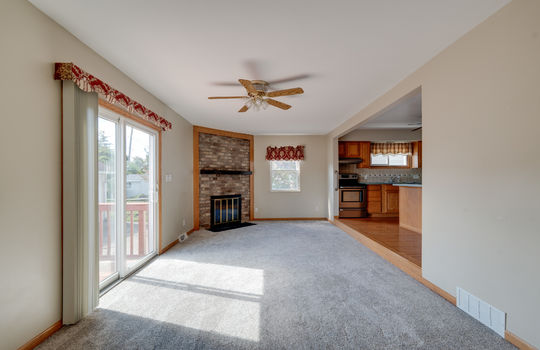 331 Southdale Int-11