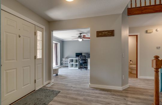 3388 Shadywood Int-19