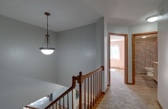 3388 Shadywood Int-24