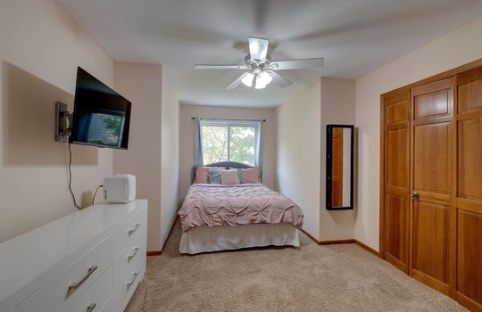 3388 Shadywood Int-38