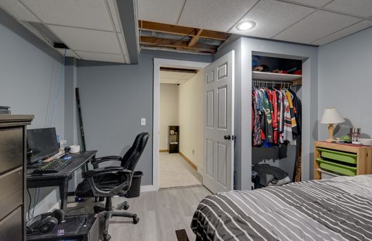 3388 Shadywood Int-47