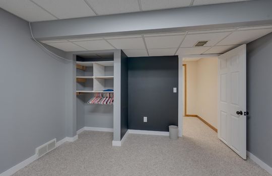 3388 Shadywood Int-50