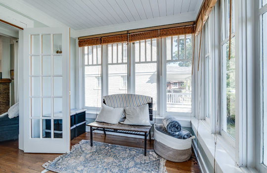 3510 River Rd Int-11