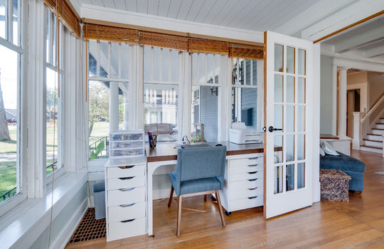 3510 River Rd Int-12