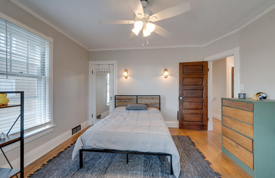 3510 River Rd Int-34