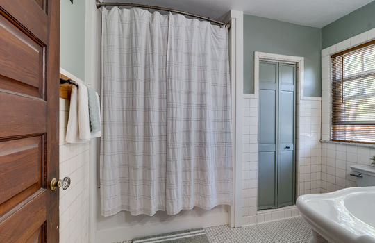 3510 River Rd Int-35