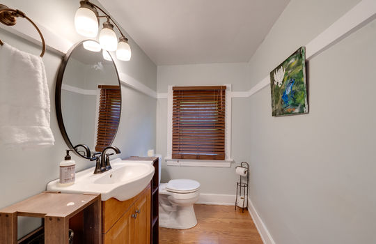 3510 River Rd Int-44