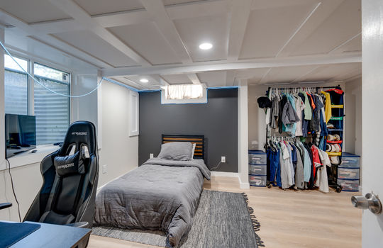 3510 River Rd Int-47