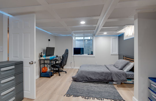 3510 River Rd Int-49