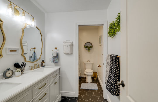 4504 Promenade Ln Int-63