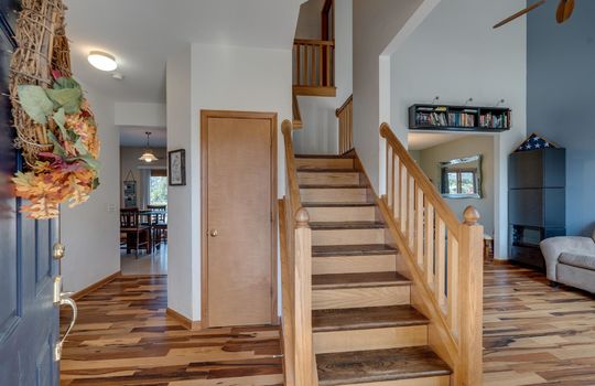 7733 Kensington Rd Int-1