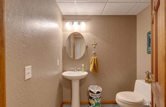 7733 Kensington Rd Int-37