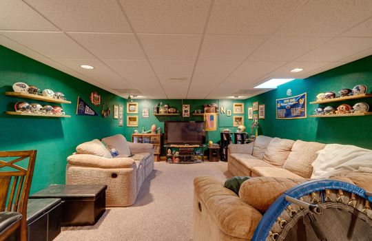 7733 Kensington Rd Int-41