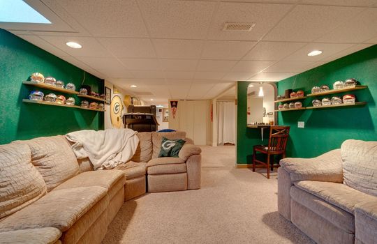 7733 Kensington Rd Int-43