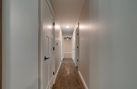 1530 Coventry Int-20