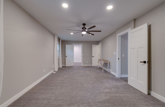 1530 Coventry Int-21