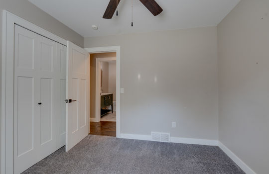 1530 Coventry Int-30