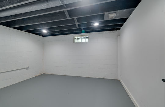 1530 Coventry Int-35